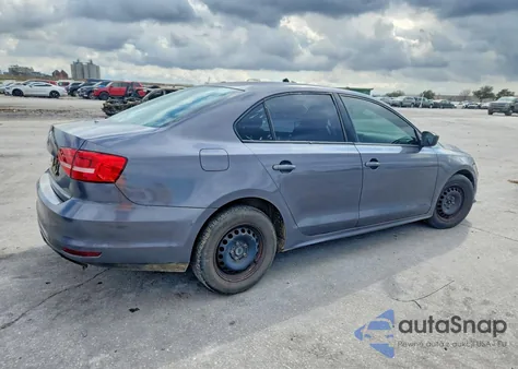 2015 Volkswagen Jetta Base z USA, uszkodzony, nr VIN 3VW2K7AJ2FM408537
